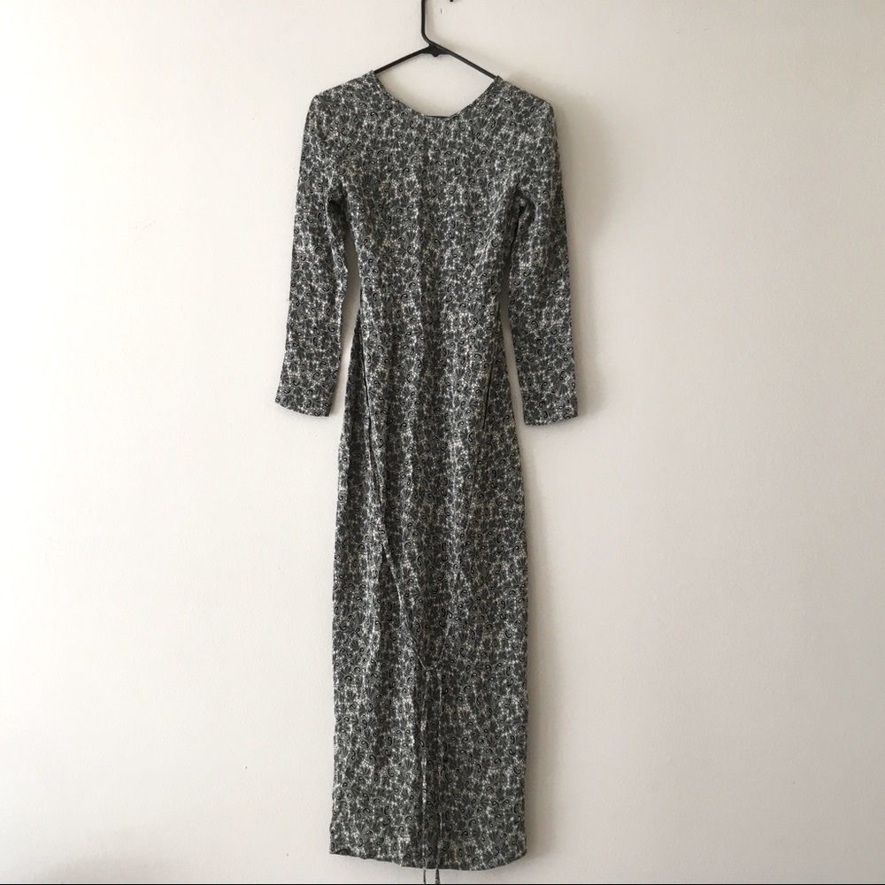 Floral print Long sleeve open back maxi dress